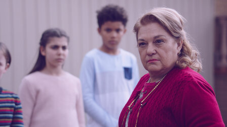 Watch The Case of the Suspect Sprinkler / The Case of the Peculiar Pop Quiz. Episode 6 of Season 1.